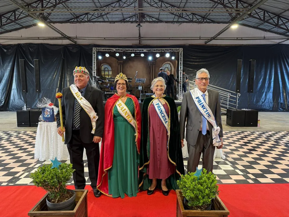 Mais de 500 pessoas participam da escolha do Rei e da Rainha da Pessoa Idosa de Joaçaba