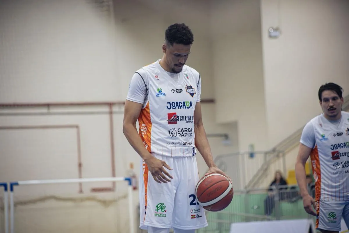 Basket Joaçaba disputa as finais do Catarinense 2026 em Joinville