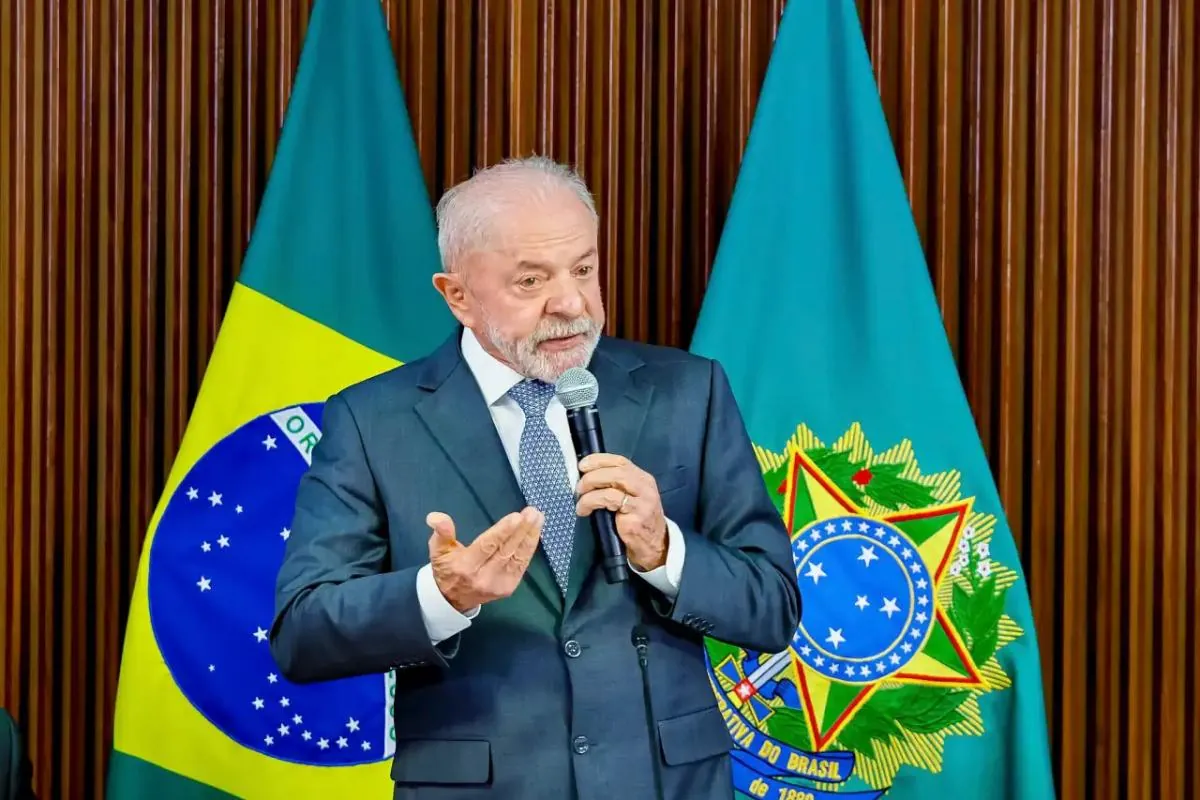 Lula é reeleito presidente da República