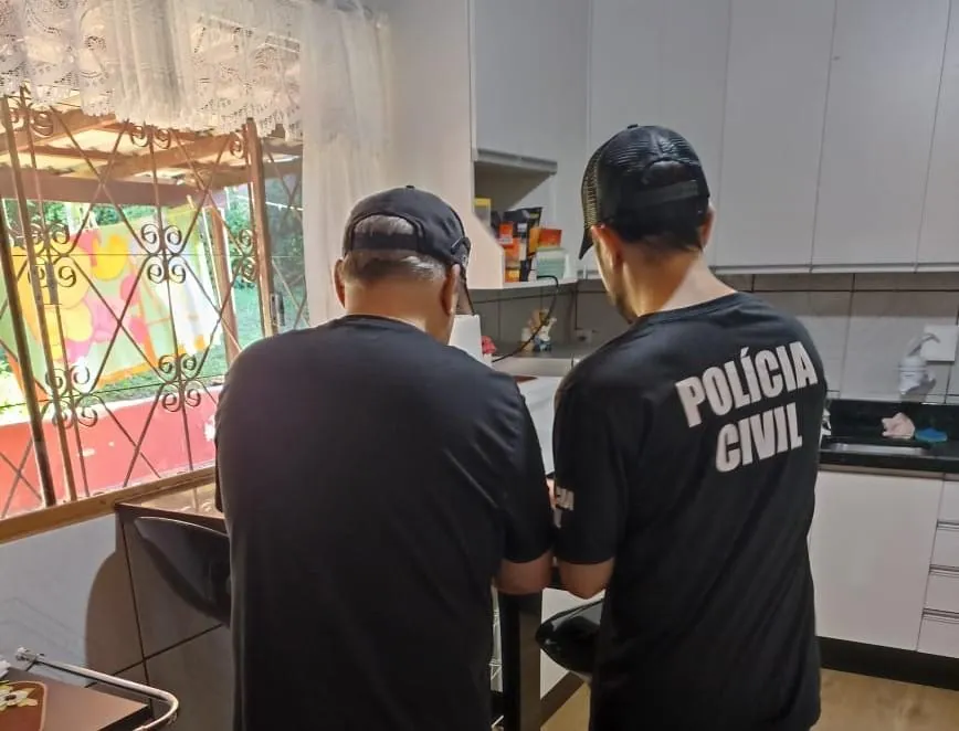 Servidor público de Joaçaba, suspeito de desviar dinheiro, será monitorado por tornozeleira eletrônica