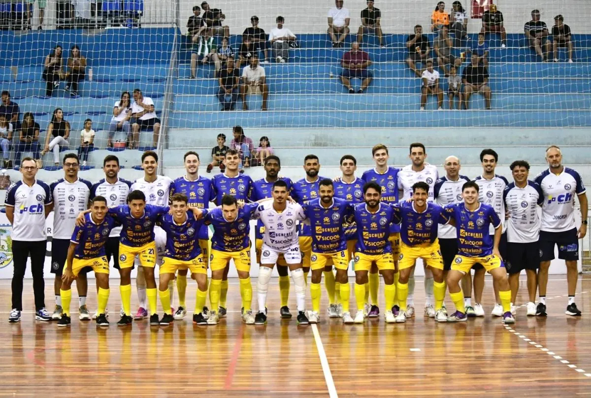 Joaçaba Futsal vence Concórdia em amistoso de apresentação do elenco