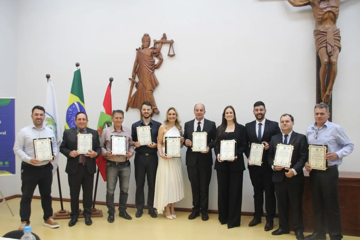 Eleitos em Joaçaba para a Legislatura 2025/2028 são diplomados