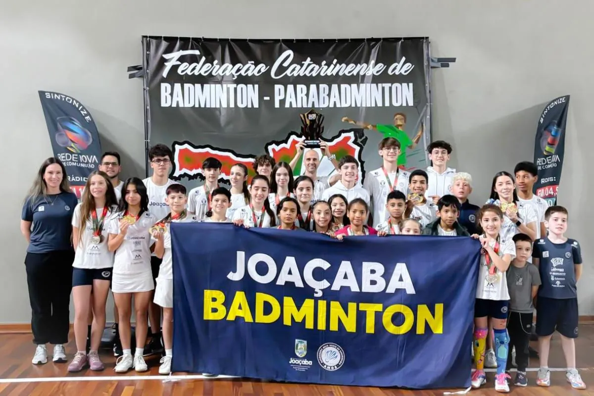 AMOB É HEXACAMPEÃ CATARINENSE DE BADMINTON