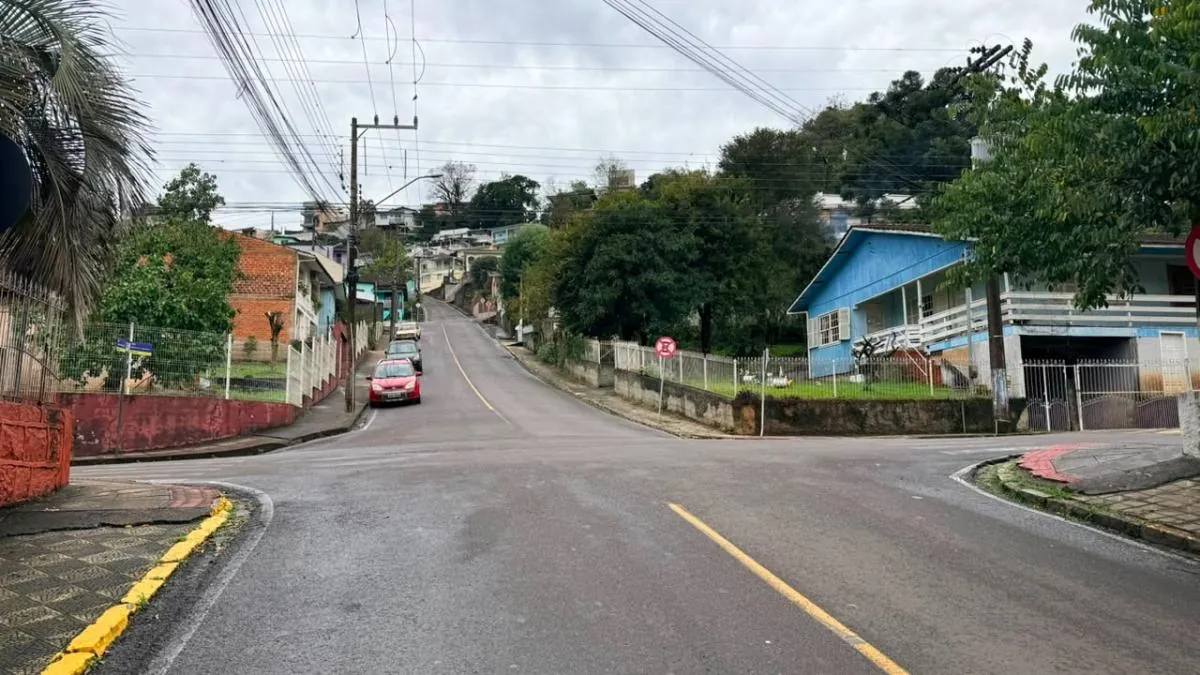 Vereadores solicitam melhorias no cruzamento entre as Ruas Marechal Deodoro e José Bonifácio