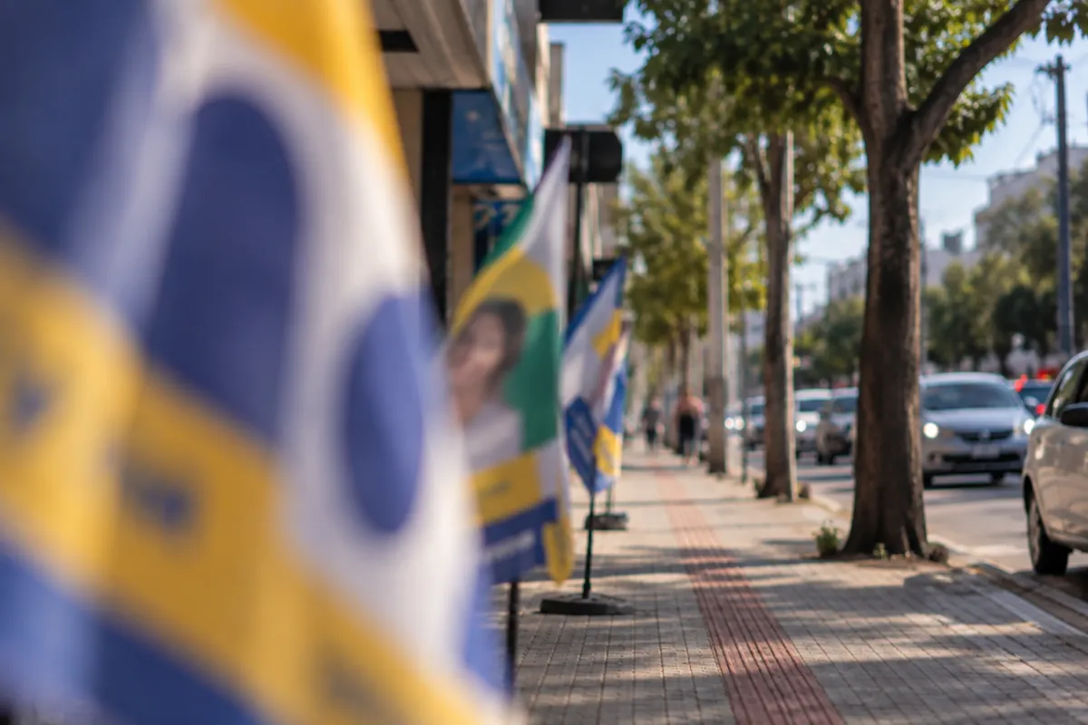Propaganda nas ruas concentra mais da metade das denúncias eleitorais em SC