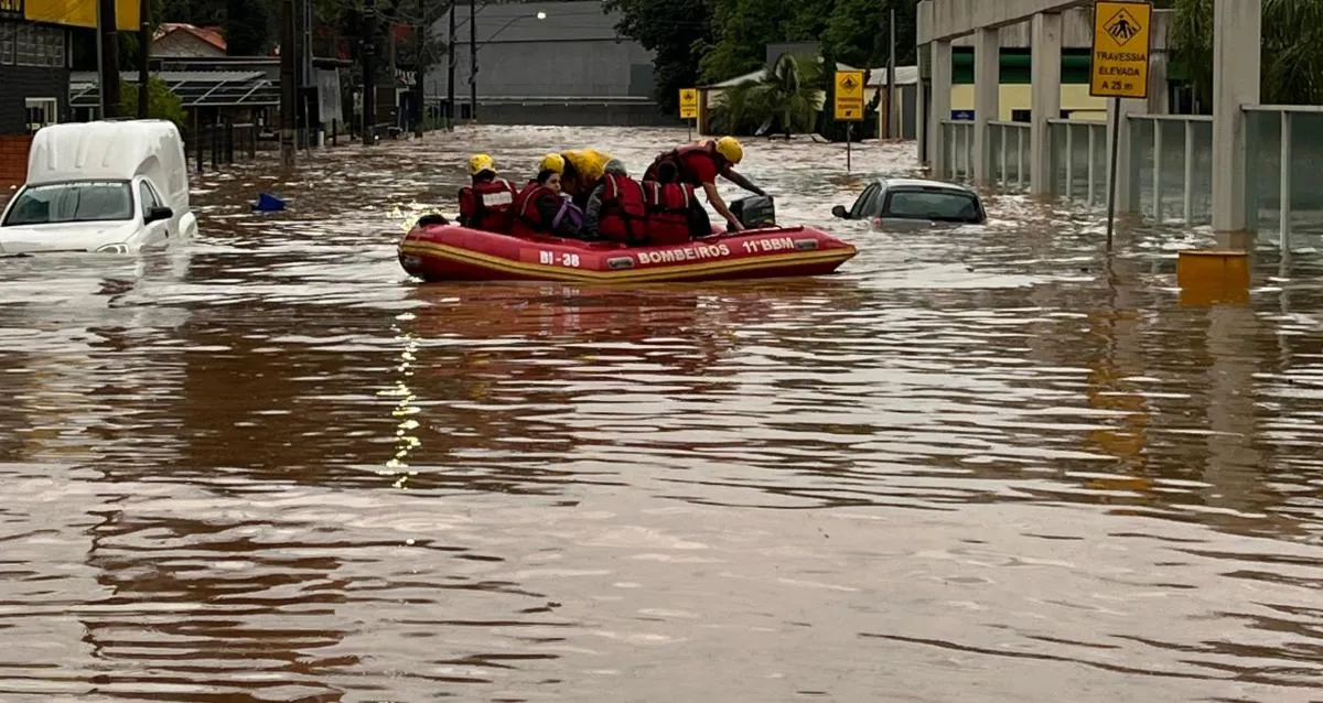 Bombeiros resgataram 28 pessoas com embarcações em Joaçaba, Herval e Luzerna nas inundações desta sexta feira
