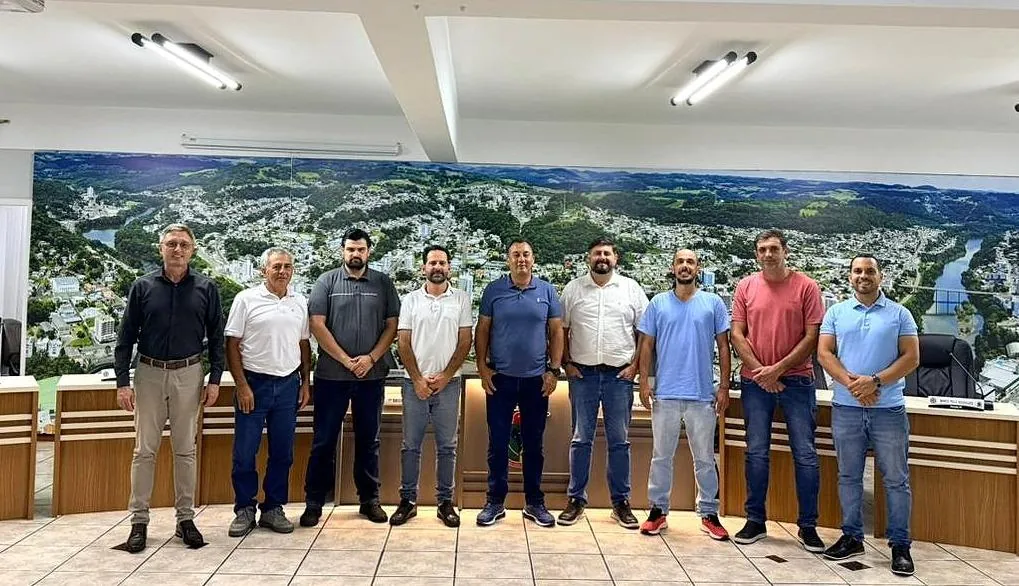 Vereadores pedem providências em relação ao mau cheiro na lagoa de decantação de esgoto da SIMAE