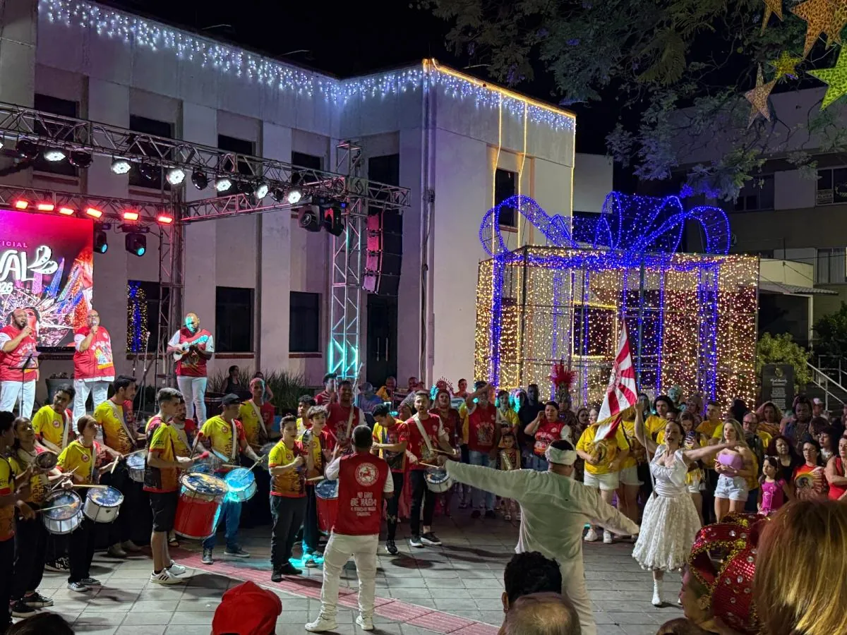 Joaçaba dá início ao Carnaval 2026 com grande público e celebra a força da melhor festa do Sul do Brasil