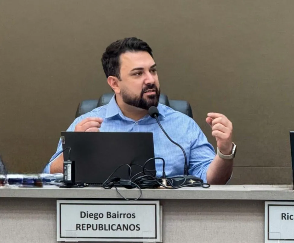 Vereador Diego Bairros anuncia recursos para reforma de ginásios escolares em Joaçaba