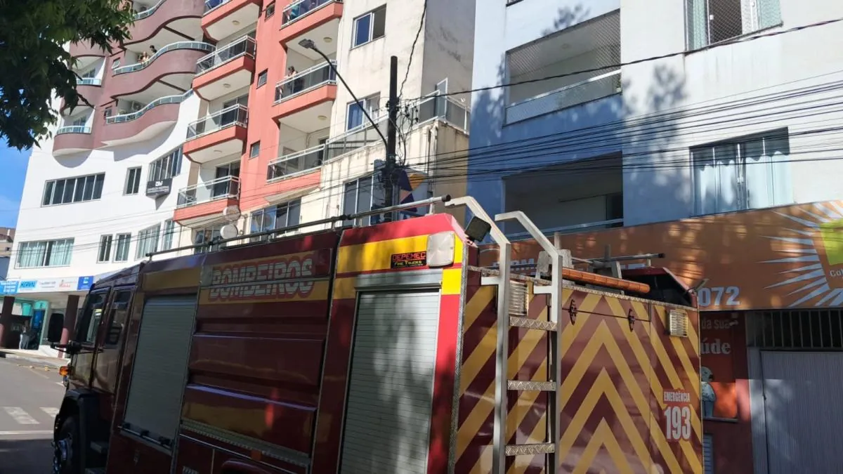 Bombeiros são chamados para averiguar vazamento de gás em Edifício de Herval d’Oeste