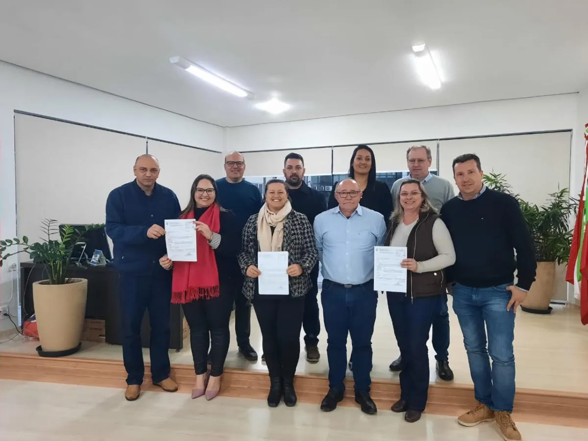 Secretaria de Educação de Joaçaba adquire mil tablets