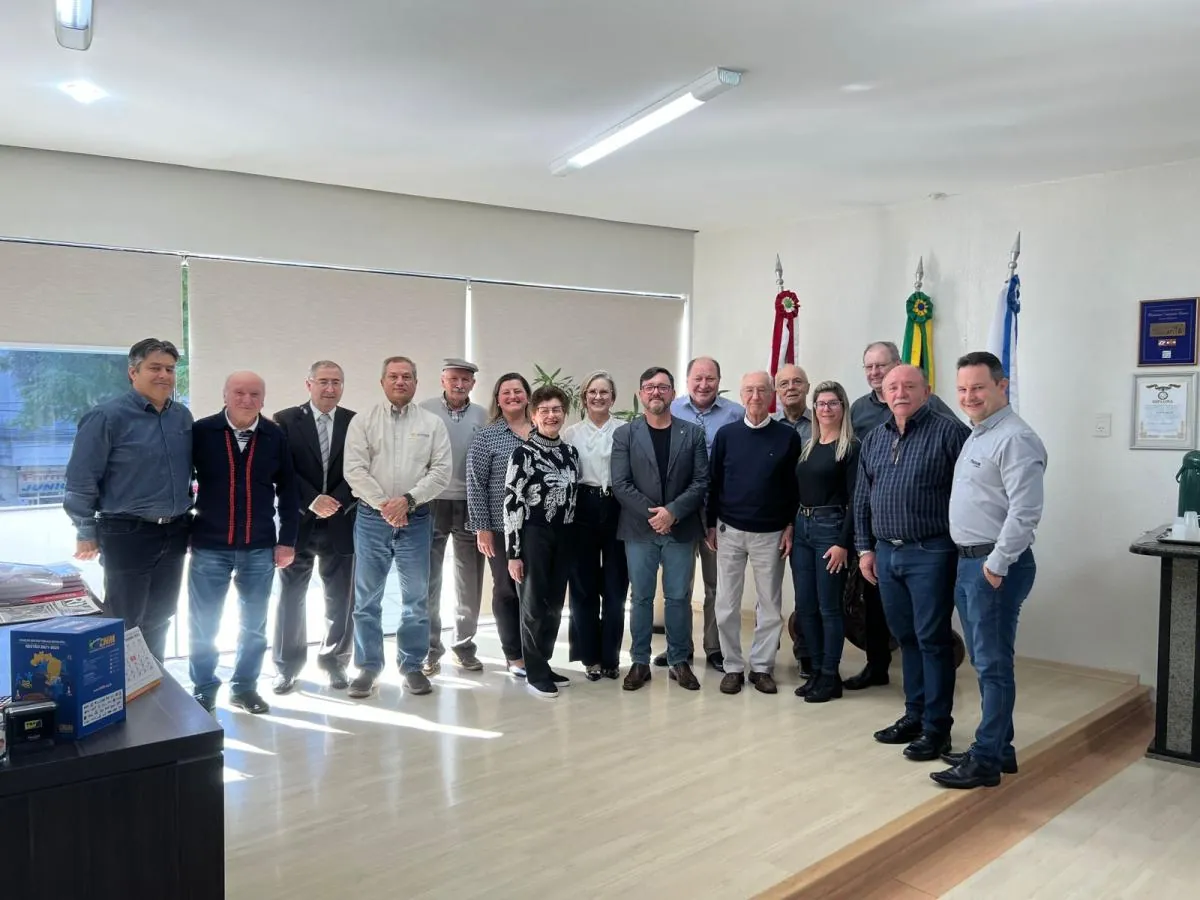 Administração Municipal de Joaçaba e Instituto Scherer firmam parceria para promoção da Educação e Empreendedorismo