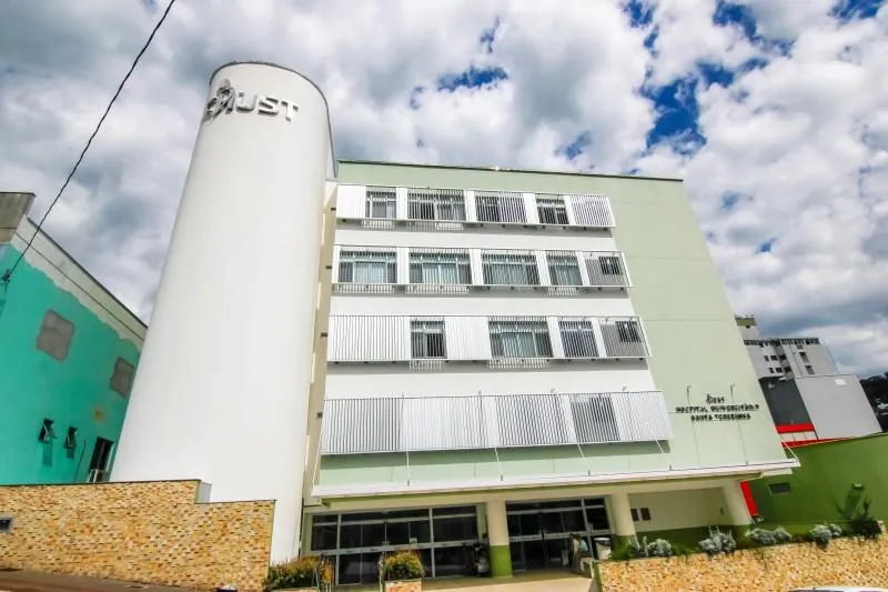 Joaçabense com suspeita de coronavírus está internado no HUST