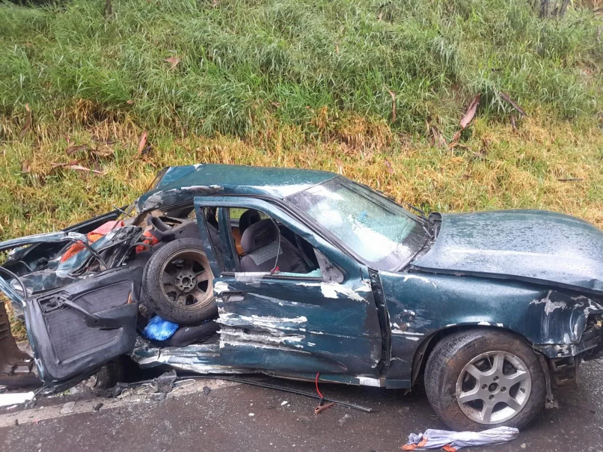 Grave acidente deixa dois adultos e um bebê de 3 meses feridos em Herval d’Oeste
