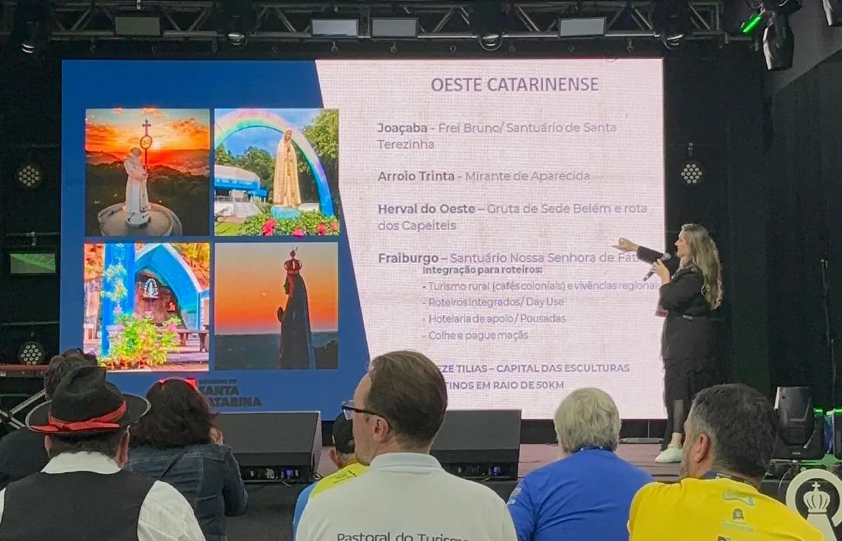 Joaçaba divulga potencial do turismo religioso na maior feira católica do mundo