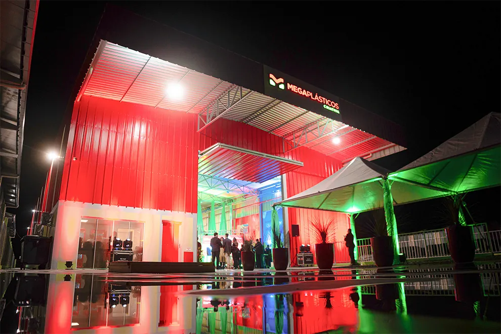 GRUPO CRIATIVA INAUGURA PARQUE FABRIL EM JOAÇABA