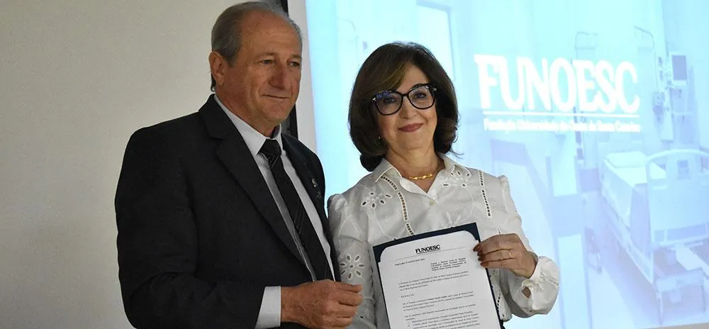 Professora Lindamir Secchi Gadler é empossada diretora geral do HUST