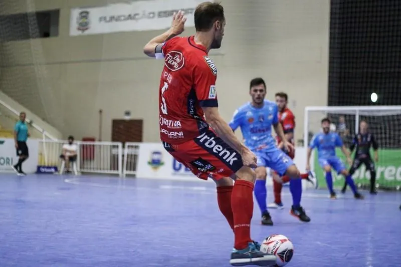 Joaçaba Futsal enfrenta o Tubarão nas quartas de final da Taça Brasil
