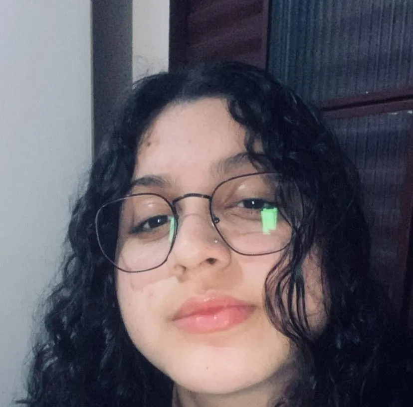 Adolescente de Herval faz vaquinha para realizar cirurgia que evitará perda total de visão