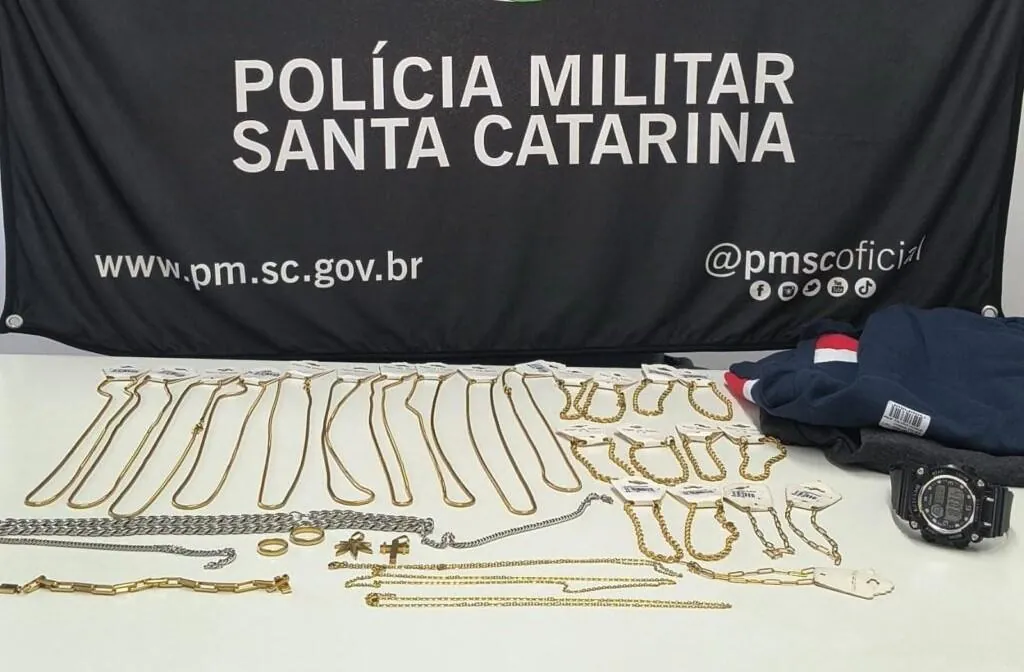 Homem furta roupas e bijuterias de lojas de Joaçaba e é preso em Herval d’Oeste