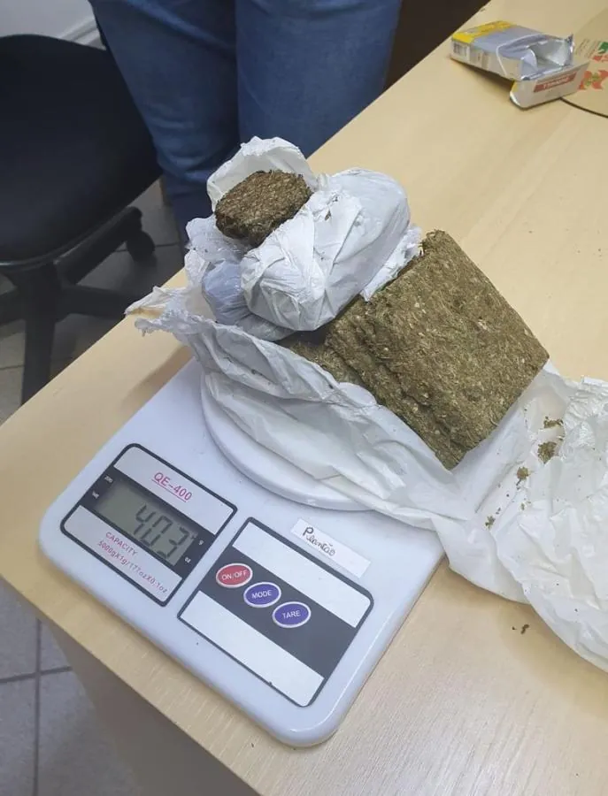 PM Prende 3 homens que portavam mais de 400g de maconha em Luzerna