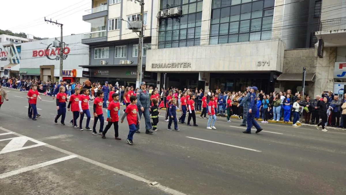 Semana da Pátria terá atos cívicos e desfile com participação recorde de 53 instituições em Joaçaba