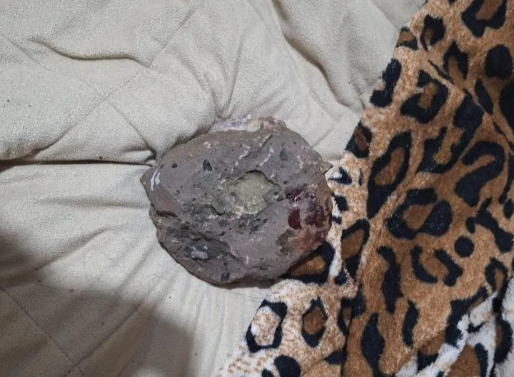 Homem é preso após agredir ex-companheira com pedra e ameaçá-la de morte em Herval d’Oeste