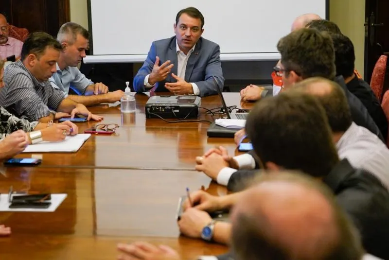 Decreto restringe eventos por 30 dias em Santa Catarina
