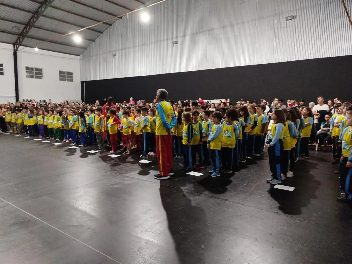 Projeto Golfinho formou 300 crianças em Herval d’Oeste