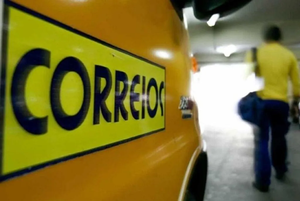TST determina fim da greve dos Correios