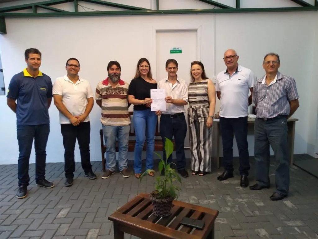 Deputado entrega recursos para Herval d’ Oeste