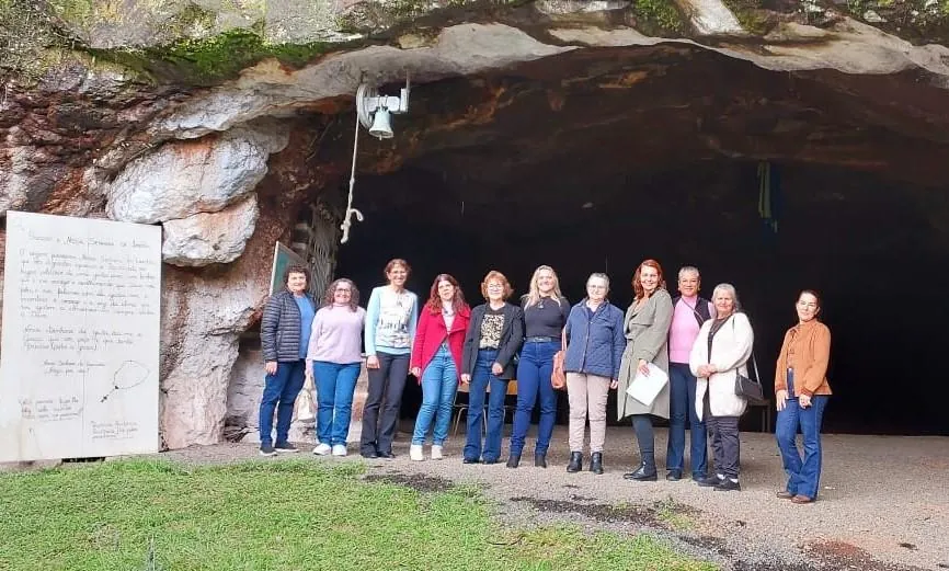Artesãs de Herval d’Oeste mergulham na história do município para criar nova coleção