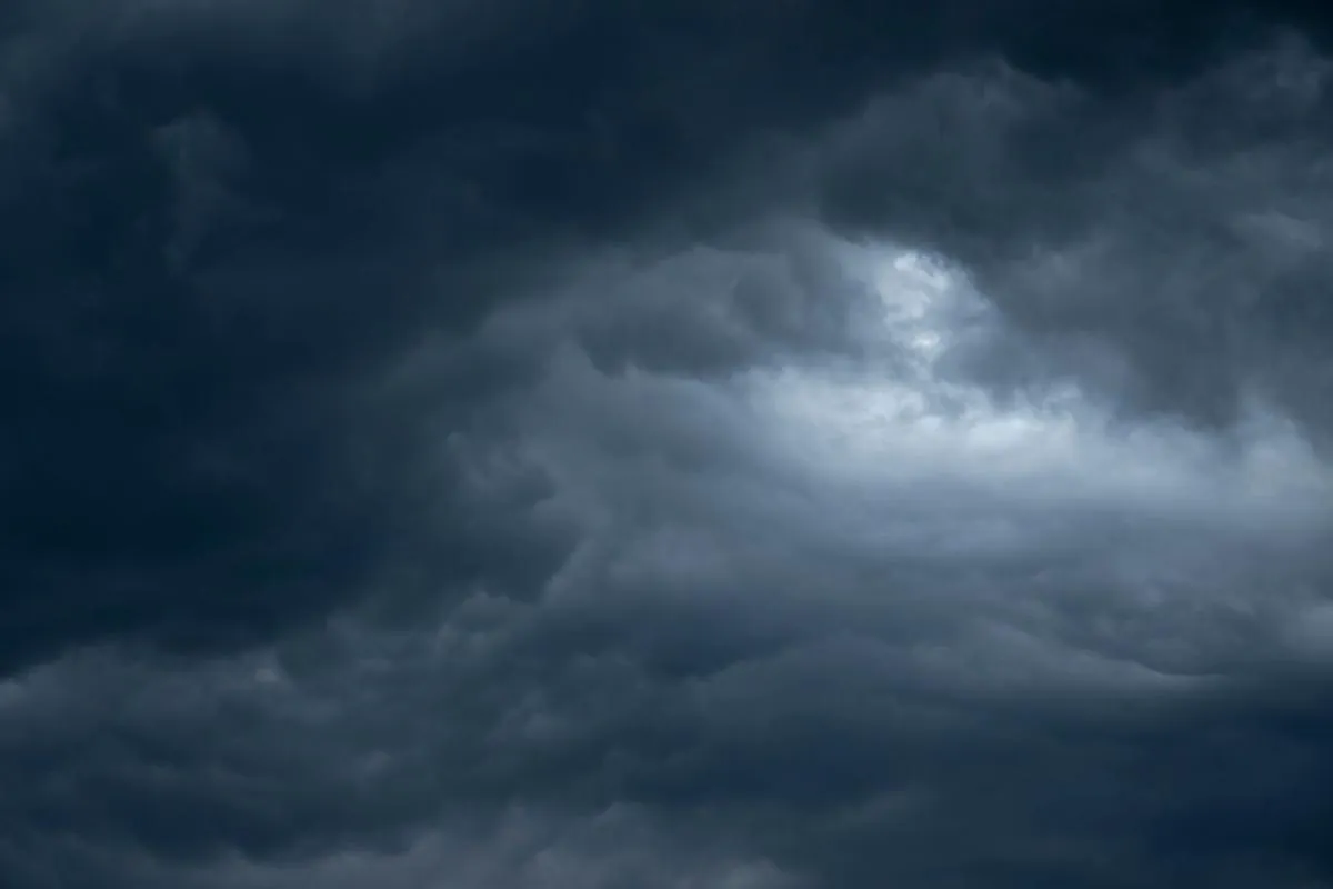 Frio perde força e Meio-Oeste de SC têm previsão de chuva intensa e temporais
