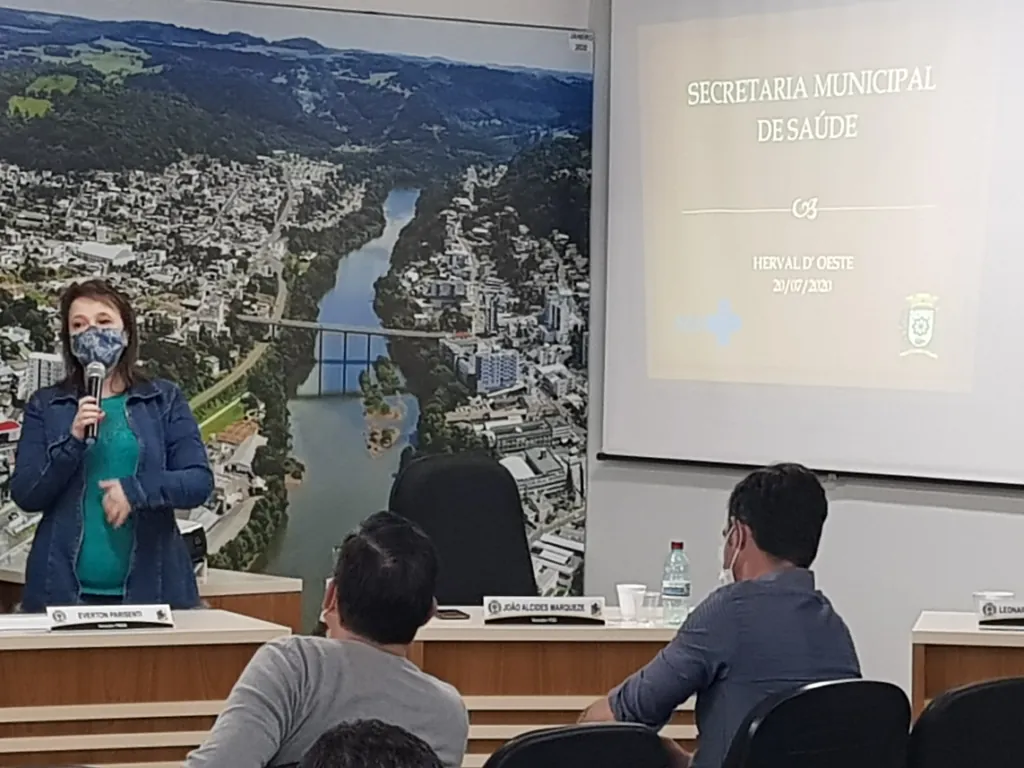 Secretária levou o assunto ao conhecimento dos vereadores na sessão do dia 20 deste mês