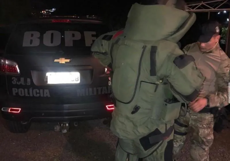 BOPE detona explosivo em terreno baldio de Herval