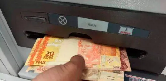 Começa o pagamento do abono salarial de 2021