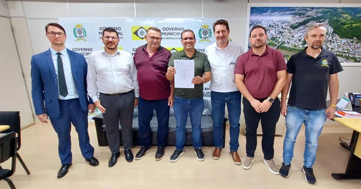 Município de Herval assina ata de registro de preços para serviços de repavimentação asfáltica na área urbana
