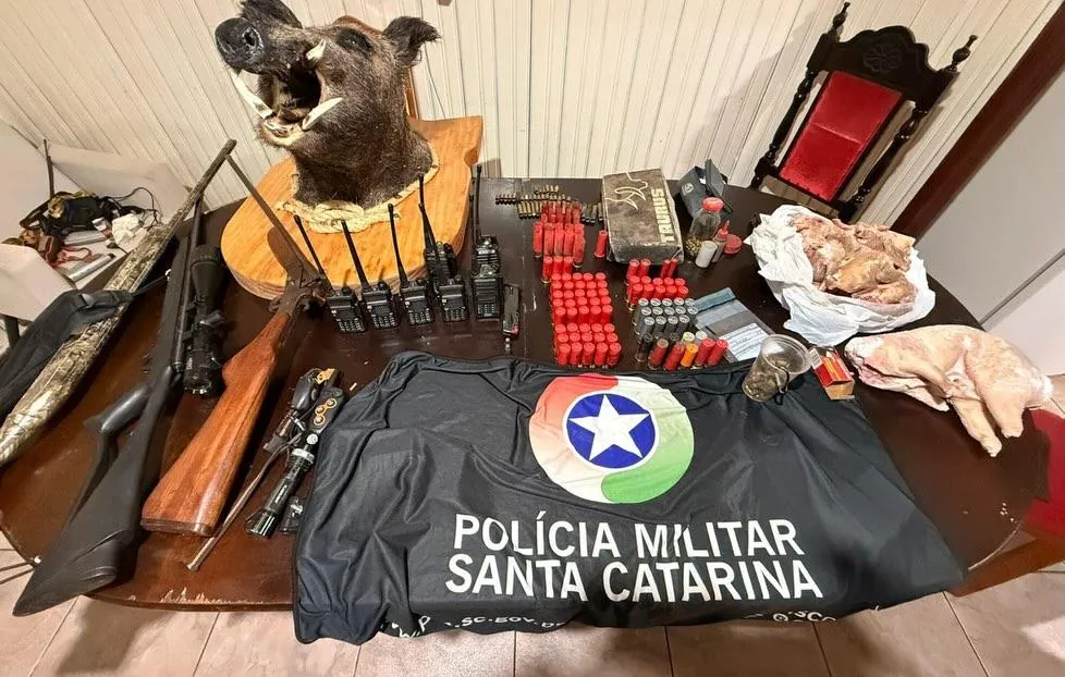 Quatro pessoas são presas em operação da Polícia Militar Ambiental