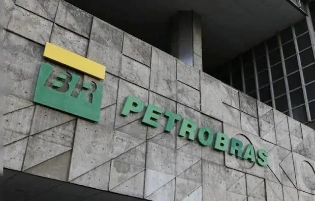 Petrobras reduz preços da gasolina, diesel e do gás de cozinha