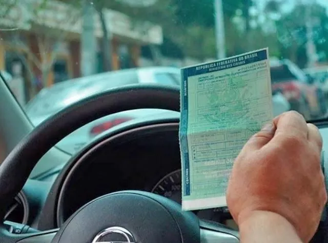 Multas e IPVA podem ser parcelados em até 12 vezes em SC