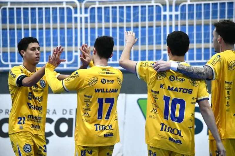 Joaçaba Futsal vence o Saudades e sobe na tabela da Série Prata