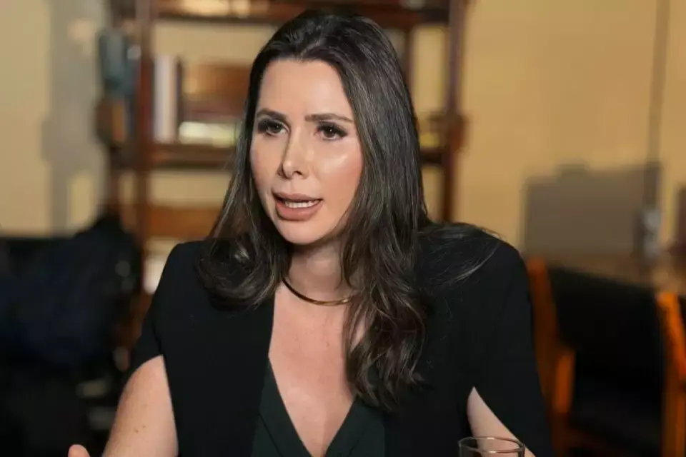 Carol de Toni desafia o PL e diz que não vai se subordinar a caciques partidários e ameaça mudar de partido