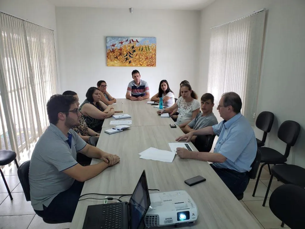 Jorge Dresch com os membros do CDMCA