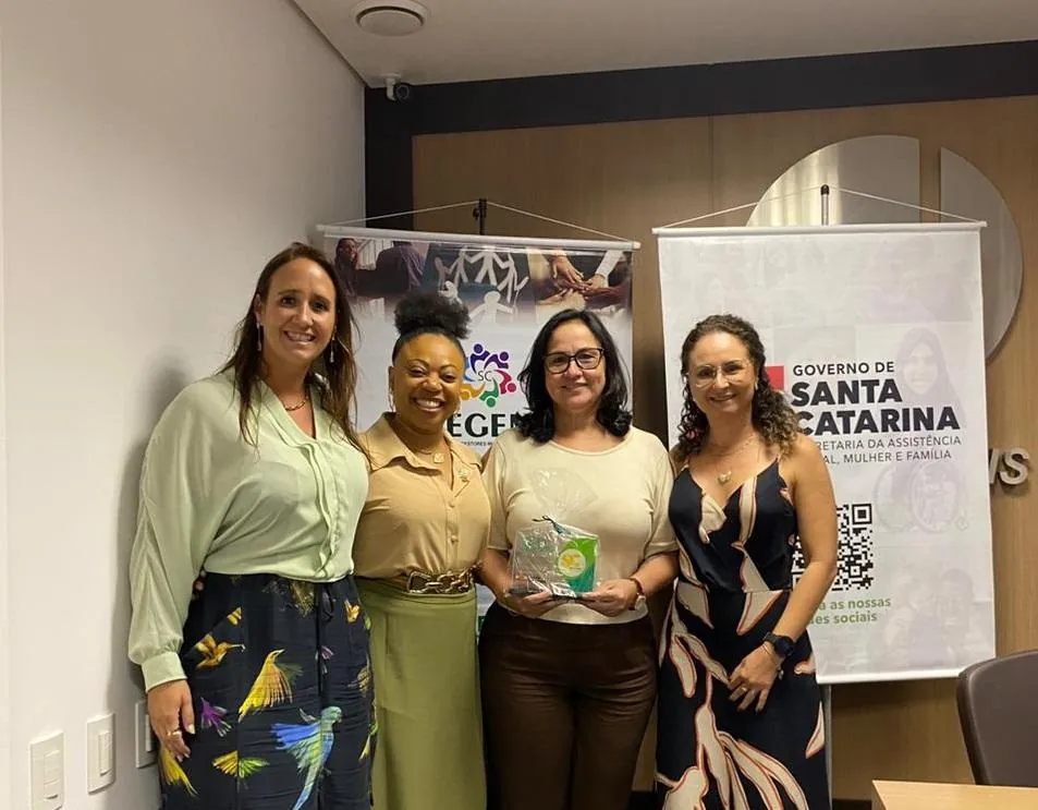 Joaçaba recebe o “1º Prêmio SC Que Cuida” por Excelência na Política de Assistência Social