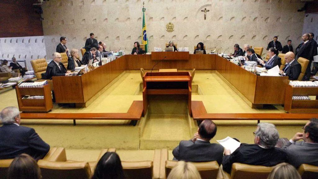 STF dá 48 horas para Ministro da Saúde informar datas de vacinação