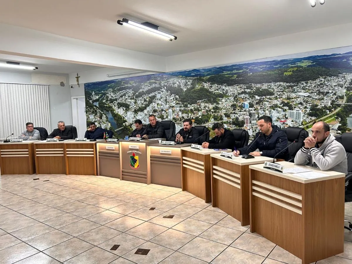 Vereadores de Herval d’Oeste apresentam diversas propostas durante a sessão ordinária da última segunda-feira (30)