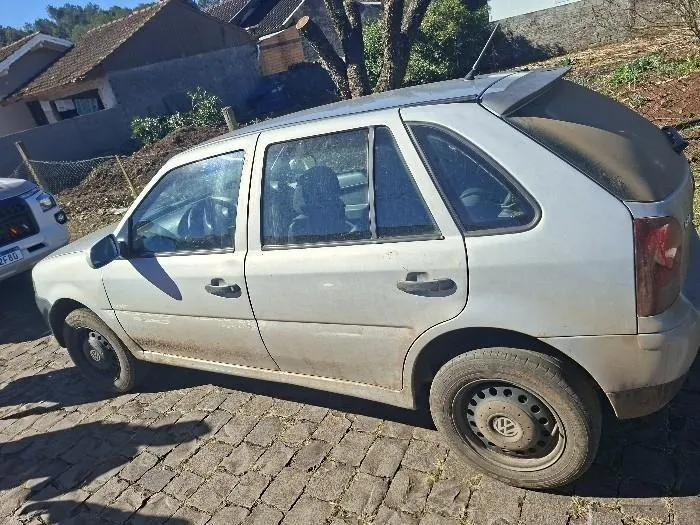 Veículo furtado é recuperado pela PM em Treze Tílias
