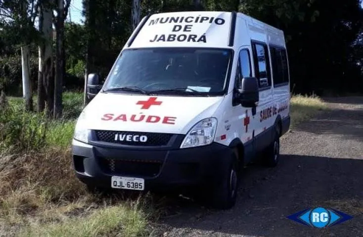 Ambulância de Jaborá se envolve em acidente na SC-150 em Lacerdópolis