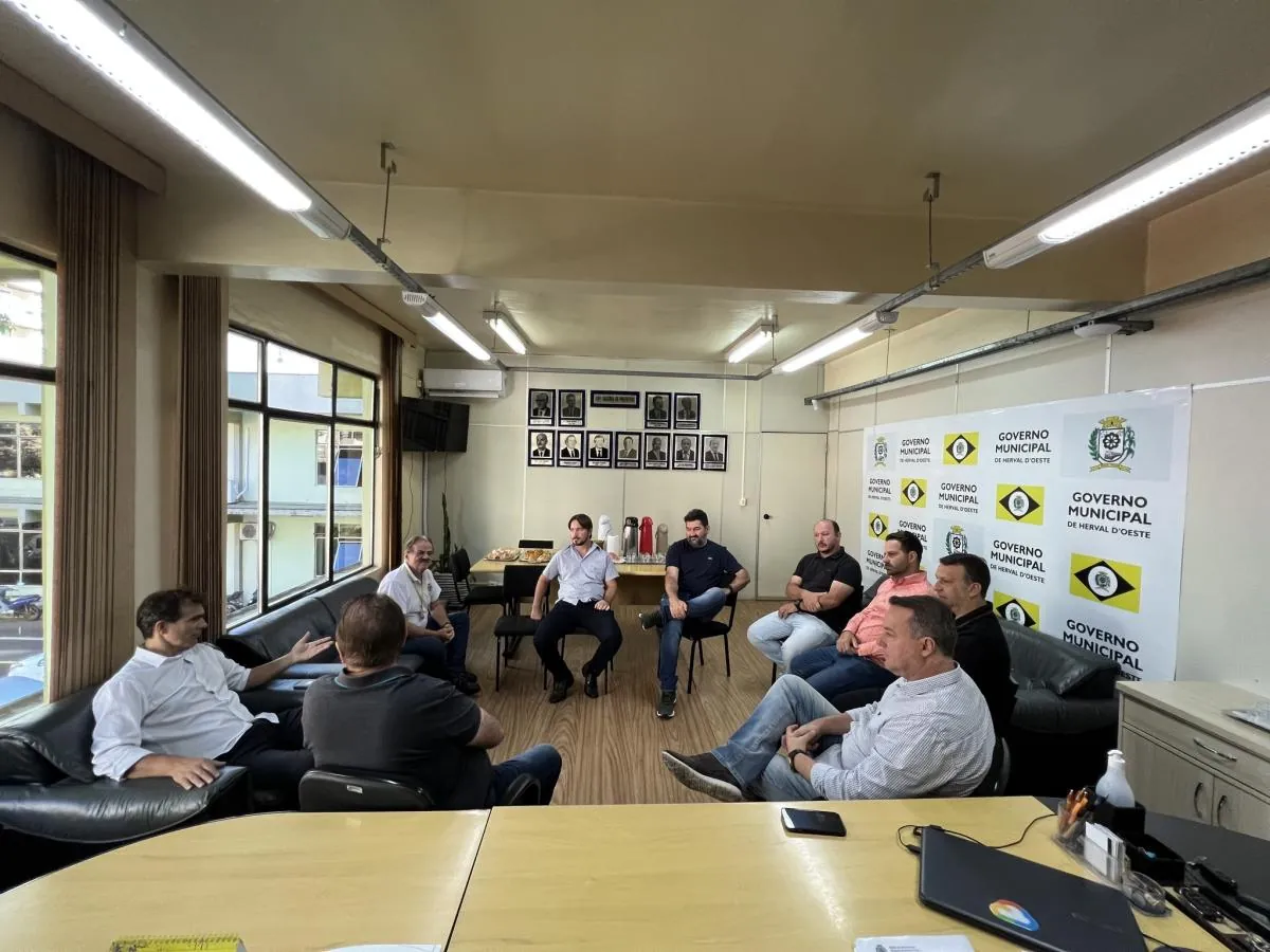 Prefeitura de Herval d’Oeste recebeu empresários do município