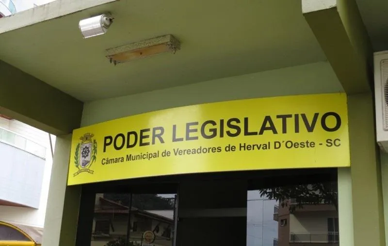 Câmara de vereadores aprovou por 8 votos a 1, contas referentes ao ano de 2022